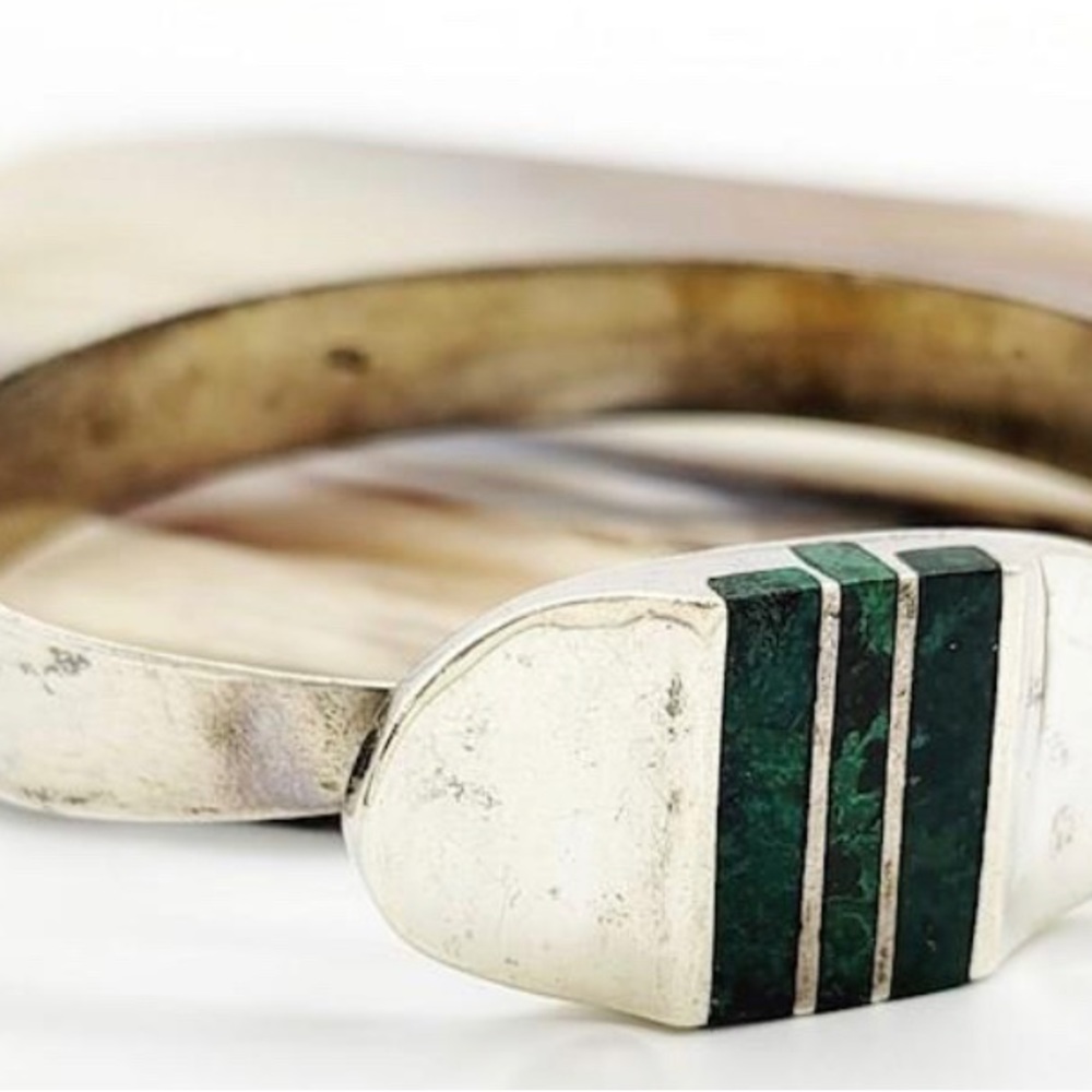 Stunning estate Sterling malachite inlay stone cuff. Hooks on inside